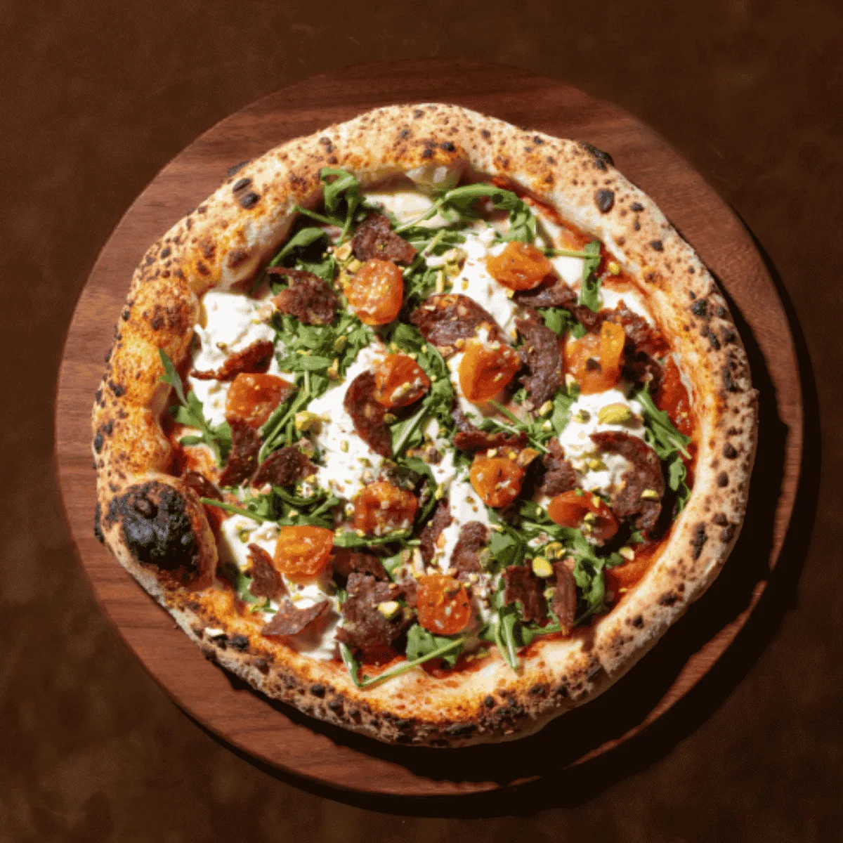 Pizza de Salami y stracciatella Terra Nostra